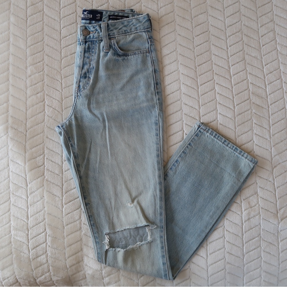 Hollister high rise vintage straight jeans